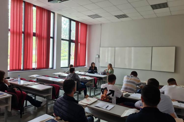 First workshop with students on the manual “Women and Gender” in the last two decades of the XX century in Kosovo  1